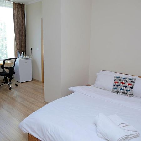 Troy Lodge 卢萨卡 外观 照片